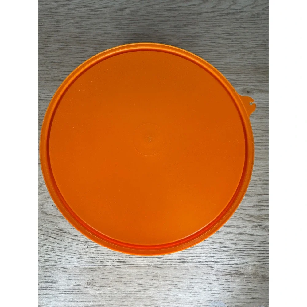 Vintage Tupperware Orange Servalier Bowl with Sunburst Lid 886-7 Retro Kitchen